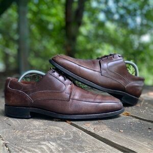 Allen Edmonds Montgomery Brown Leather Split Toe Blucher Oxfords